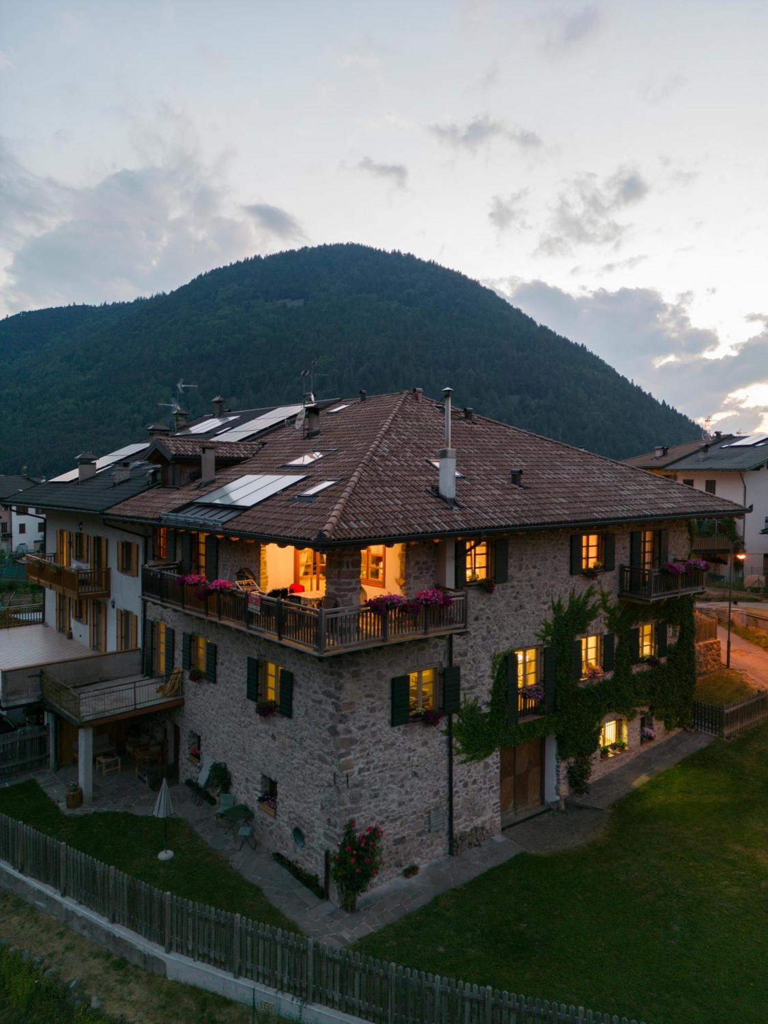 B&B Le Molinare Home Relax Varda Bagian luar foto