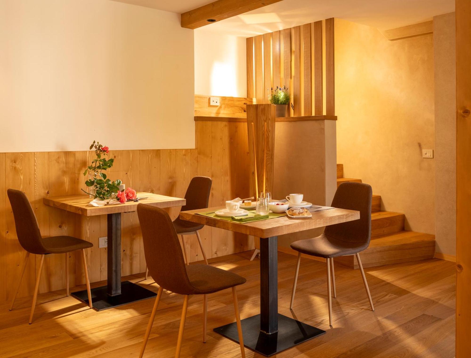 B&B Le Molinare Home Relax Varda Bagian luar foto